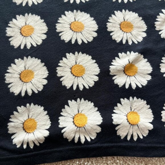 Urban Outfitters Truly Madly Deeply Sunflower Top - Picture 4 of 5